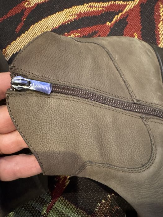 Krótkie botki Lasocki