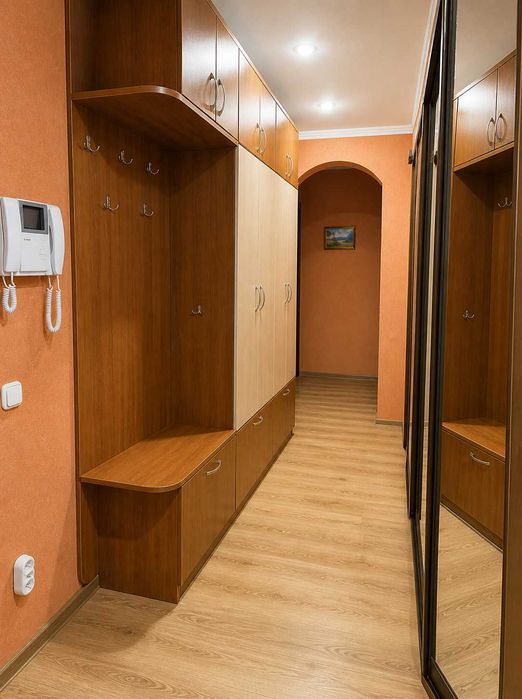 Продаж 3 кімнати Київ ПРИРІЧНА Оболонь БЕЗ Комісії