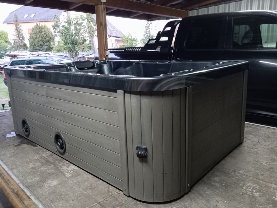 Jacuzzi ogrodowe całoroczne spa