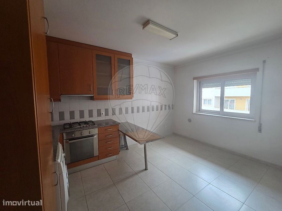 Apartamento T1 para arrendamento