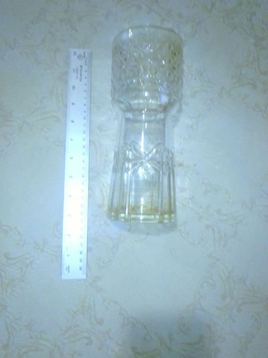 Ваза для цветов.