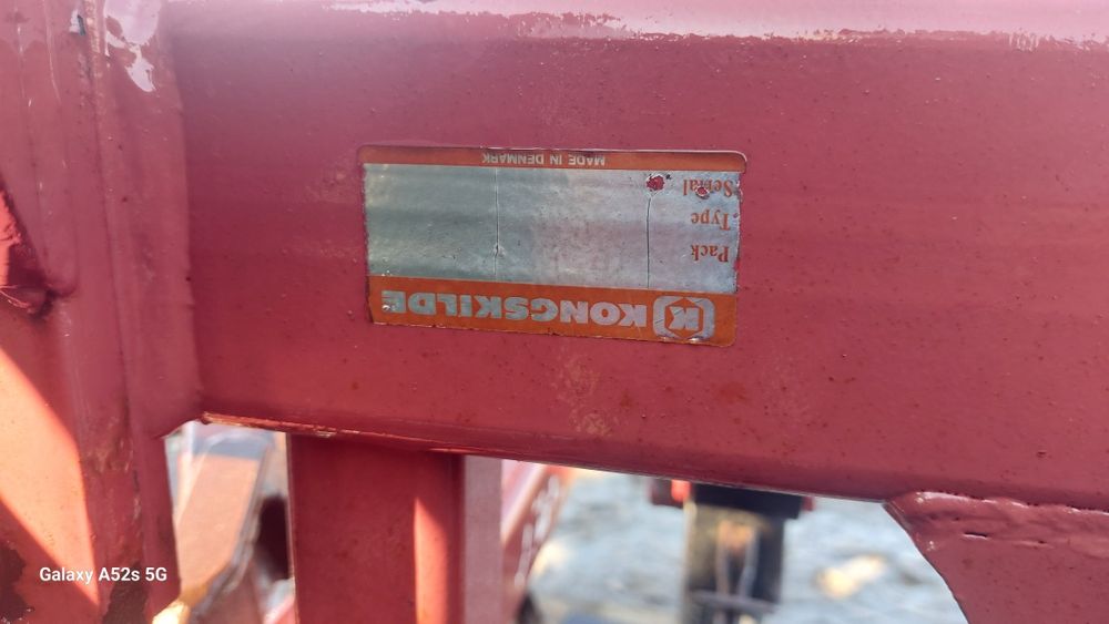 Agregat Kongskilde Vibro-flex 4,5m  hydrałlika  belka zagarniająca