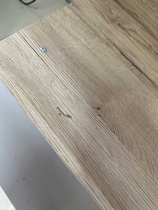 wieszak na ubrania z półką