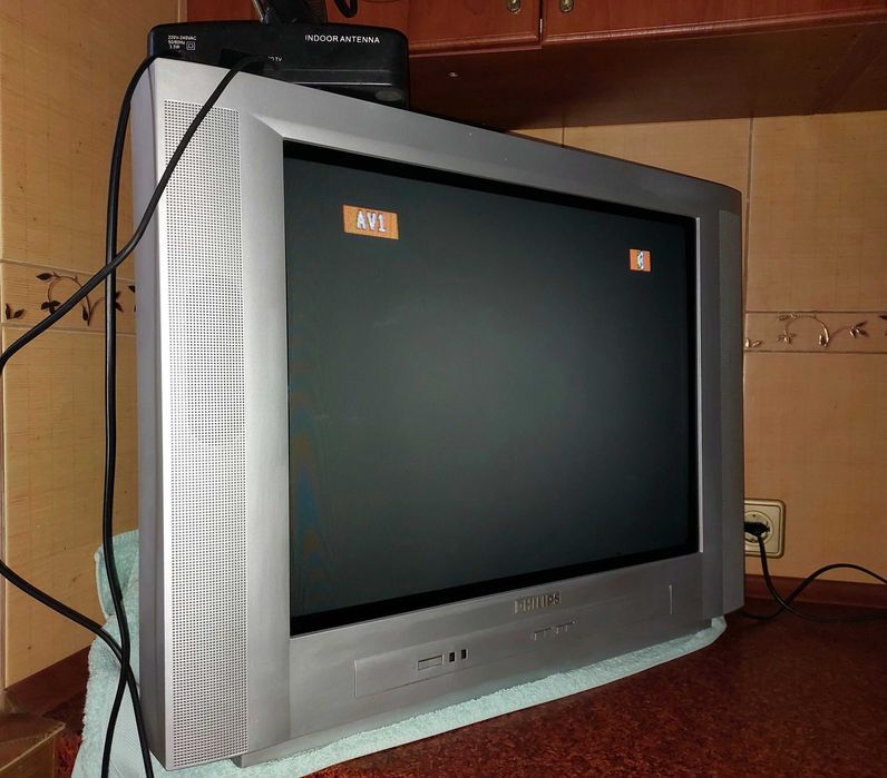 Кольоровий телевізор Філіпс Philips 25PT5207/60S телевизор Филипс