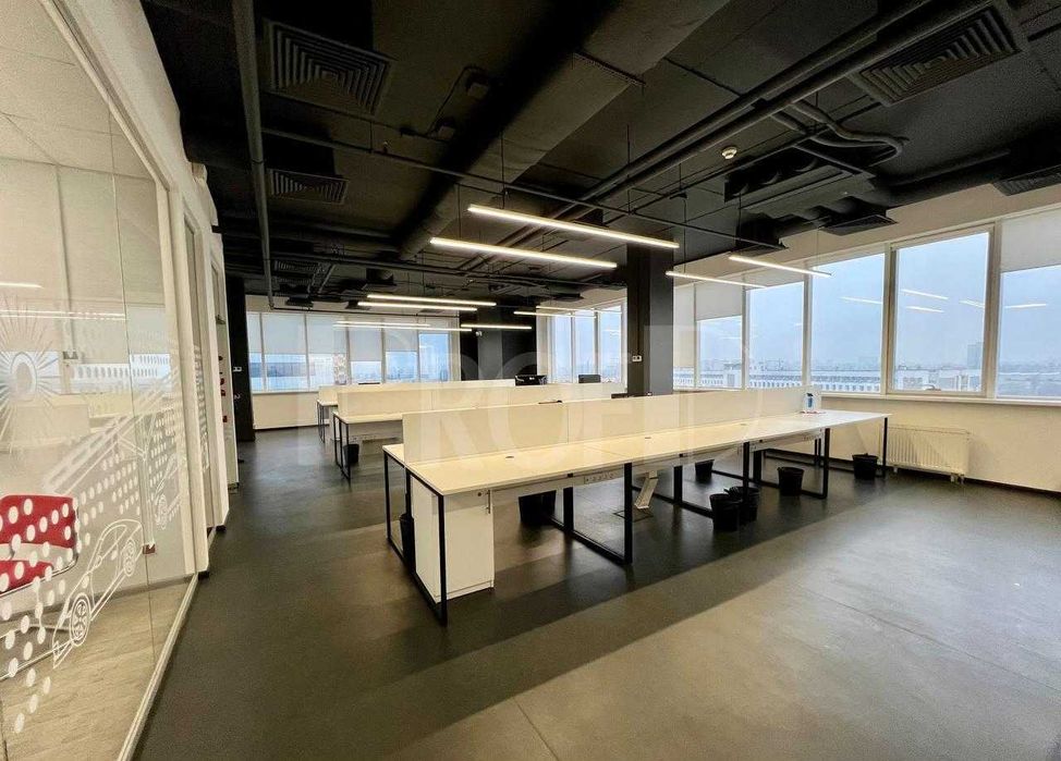 БЕЗ% Офис в стиле LOFT площадью (1300 м2)