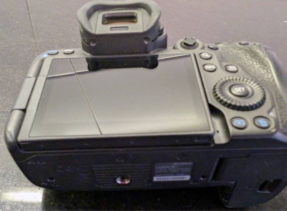 Vendo Canon R5 em perfeito estado