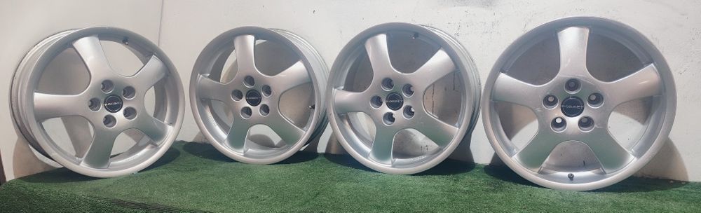 Felgi aluminiowe Borbet 5x110 17" 7J Et 40 Opel Vectra Zafira Astra