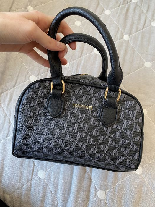 сумка жіноча з ручками