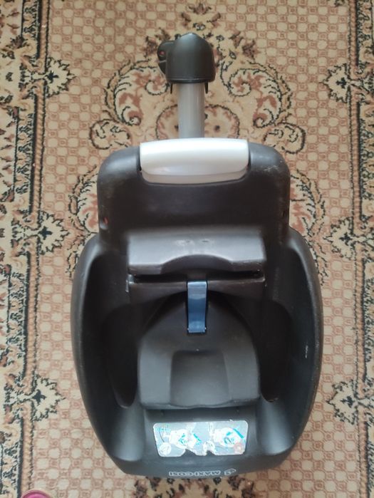 FOTELIK Baza Maxi Cosi do samochodu  sprzedam