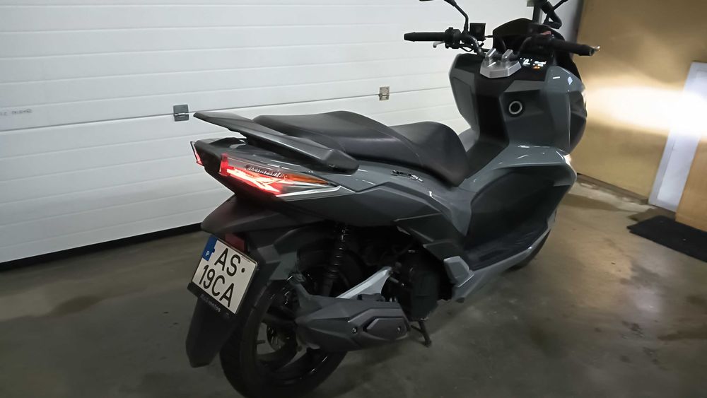 Moto Sym Jet X poucos KMS