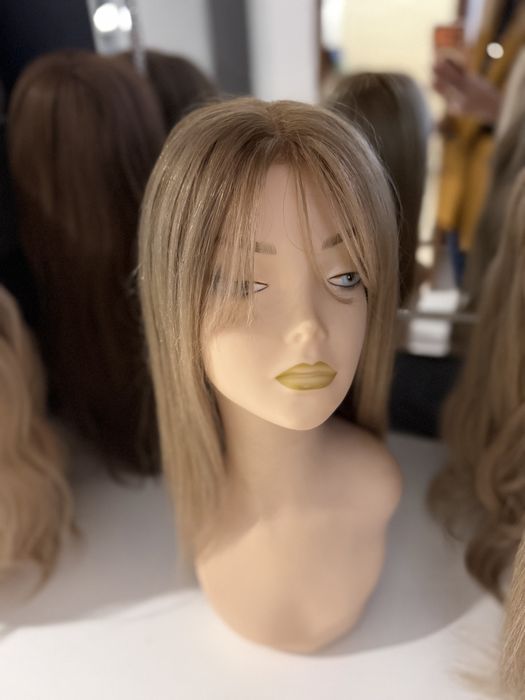 Peruka z włosów  naturalnych  blond