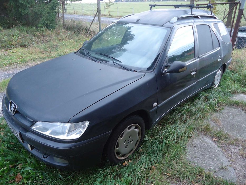 Peugeot 306