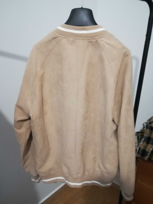 Casaco Bershka bege