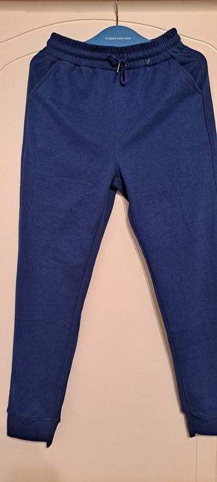 Spodnie dresowe XL granatowe