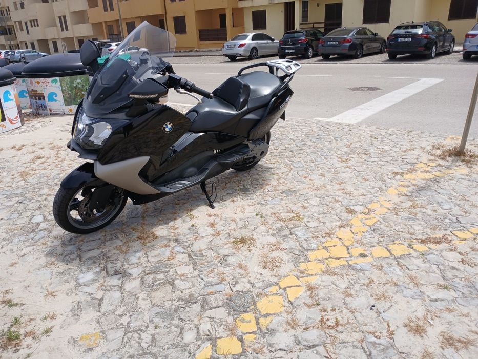 Moto maxi scooter BMW C650GT
