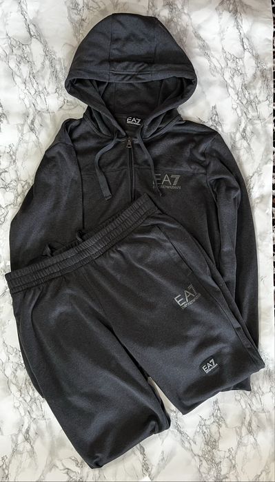 Спортивний костюм Emporio Armani EA7
