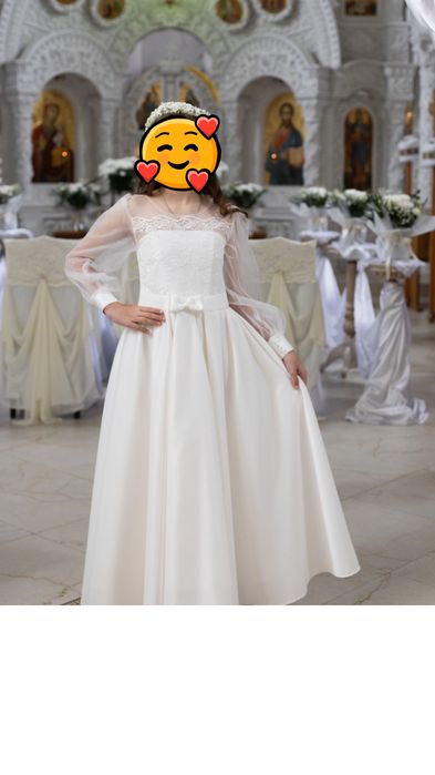 Плаття перше Причастя