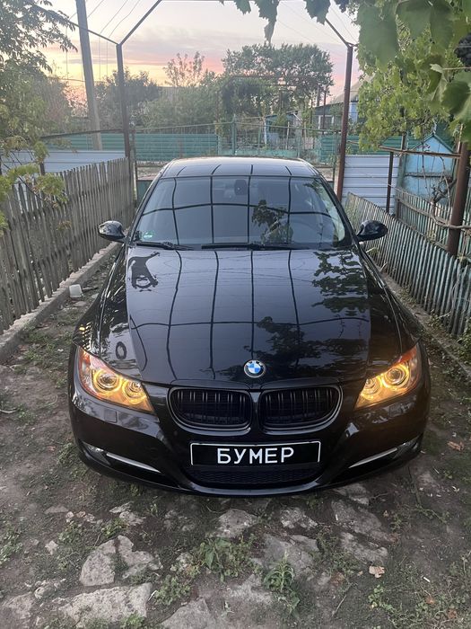 Продам BMW е90 320d на запчасти
