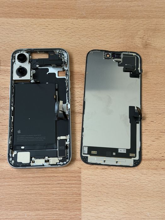 iPhone 16 на запчасти