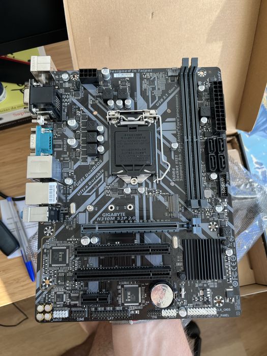 Gigabyte Motherboard Intel Compatible64750874484737121