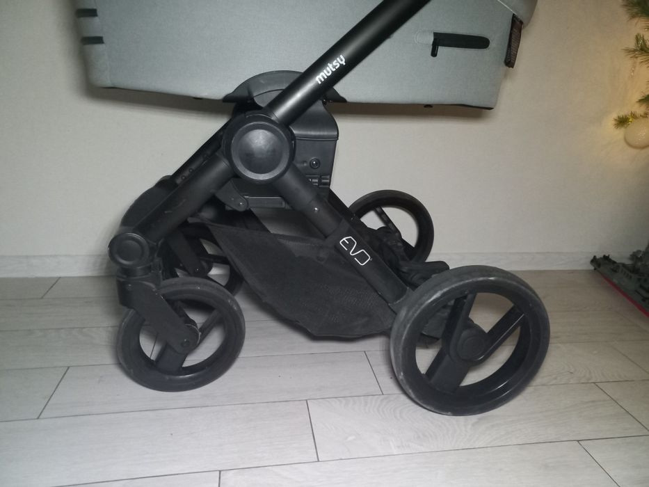 Коляска 2 в 1 Evo mutsy bold