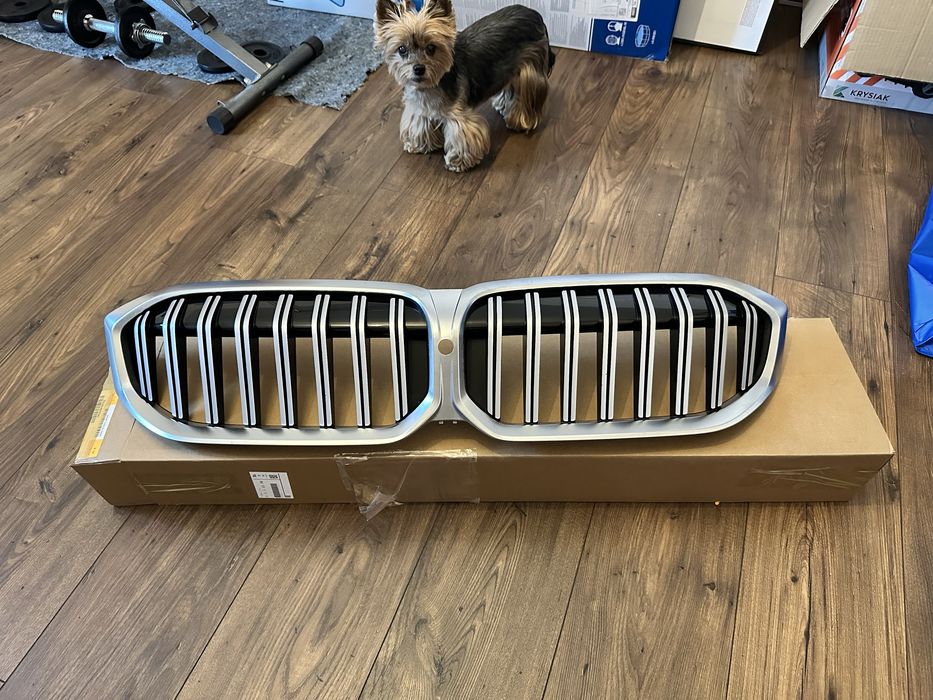 BMW seria 3 grill