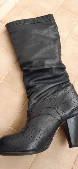 Botas em pele, marca Diesel