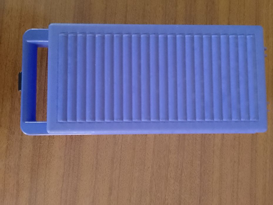 Porta cassetes plástico rígido