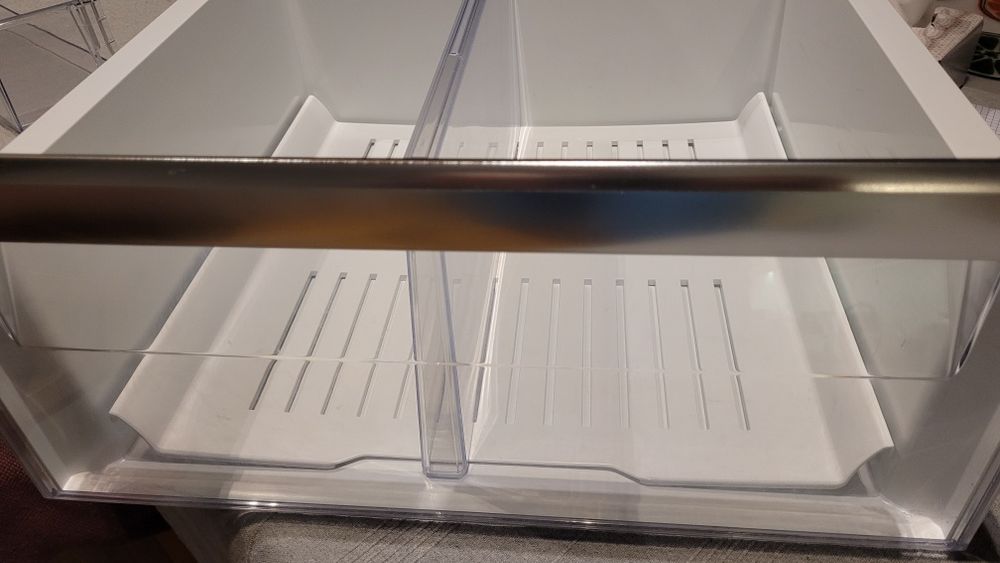 Szuflada na warzywa do lodówki Electrolux