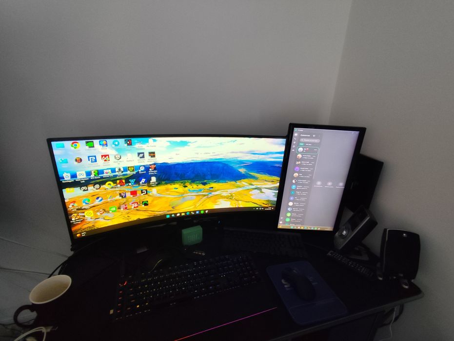 Monitor 32 pulgadas 4k  de 240 herts