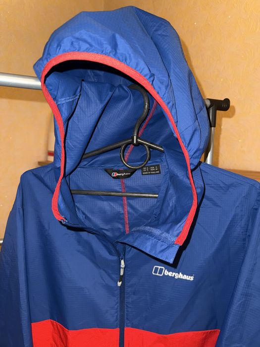 Нейлонова вітровка куртка кофта Berghaus The North Face
