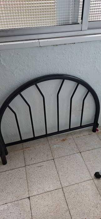 Cabeceiras de cama de solteiro