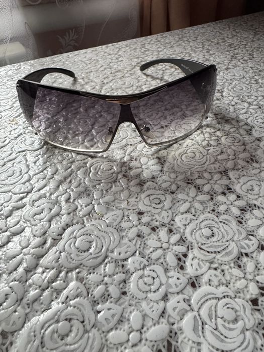 Окуляри Louis Vuitton, Gucci