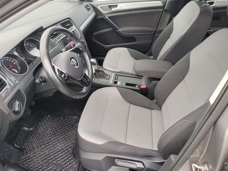 VW  e-golf 100% elétrico