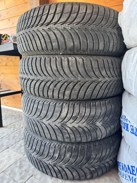 Шини зимові Goodyer UltraGrip Ice-215/65/R16