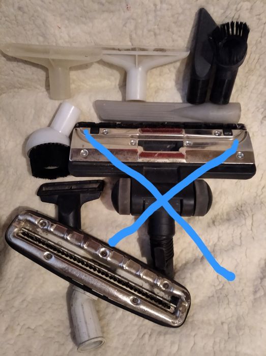 Разные насадки для пылесоса