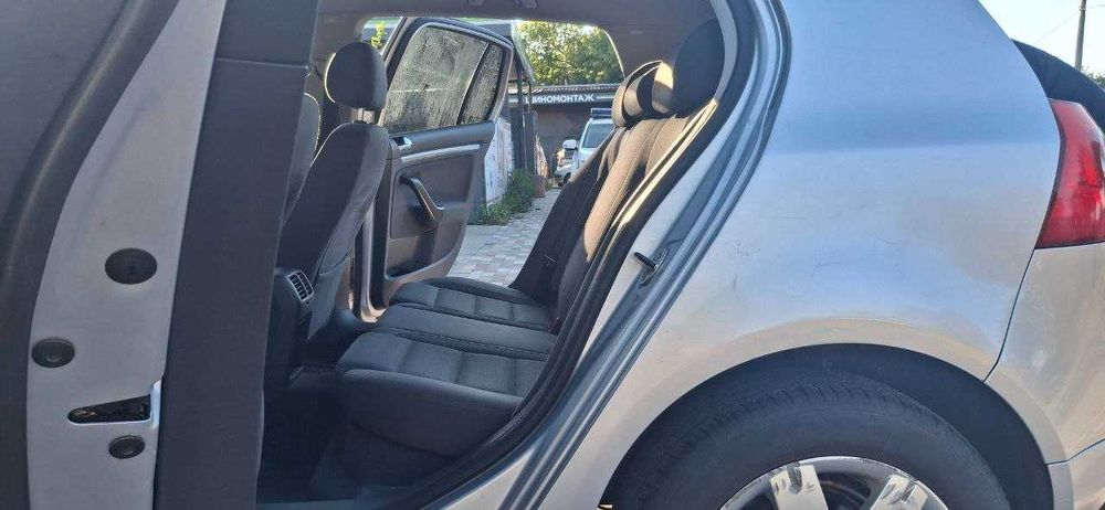 Volkswagen Golf 2004 VIN WVWZZZ1KZ5P031530 фото оголошення 18 з 24