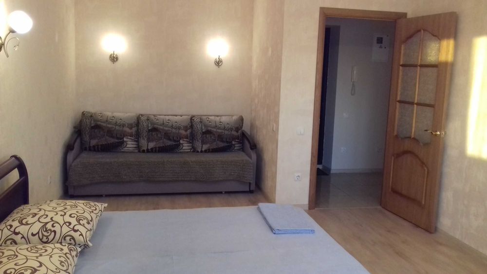 Почасово. Видова м. Лівобережна, Русанівська набережна 16, погодинно п