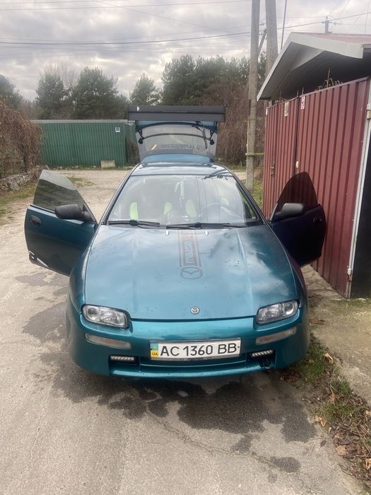 продам або обмін Мазда 323f