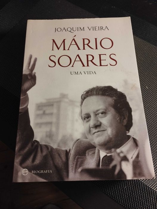 Mário Soares - várias biografias e livro “ Uma Vida”  Biografia