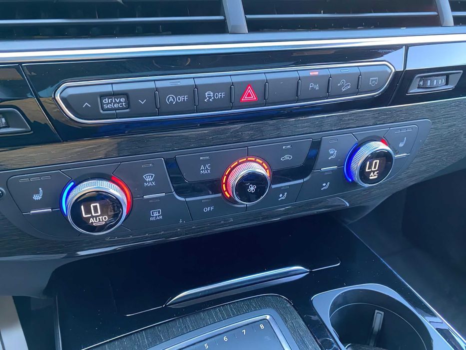 Audi Q7      2019