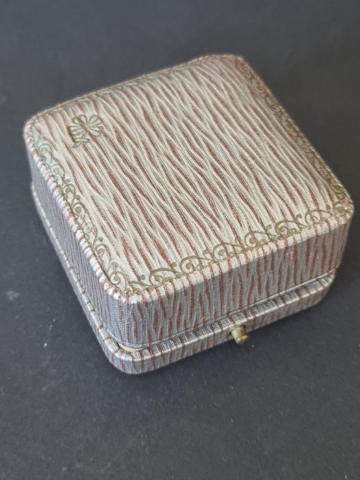 Par de brincos portugueses joalharia