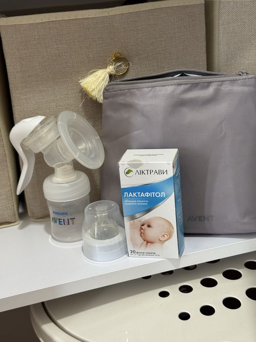 Молоковідсмоктувач Philips Avent + подарунки