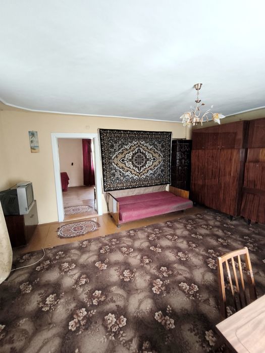 Будинок продаж с Жуків Незалежності