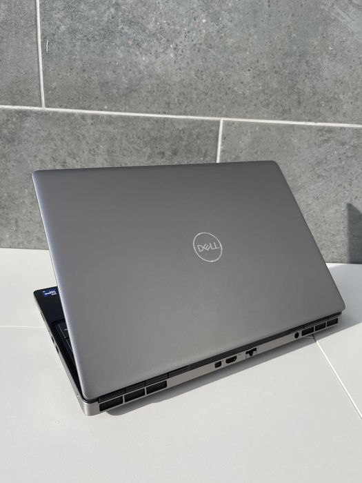 Dell Precision 7560/i9-11950H/64Gb/1Tb M2/15.6" IPS/RTX A5000 (16Gb)