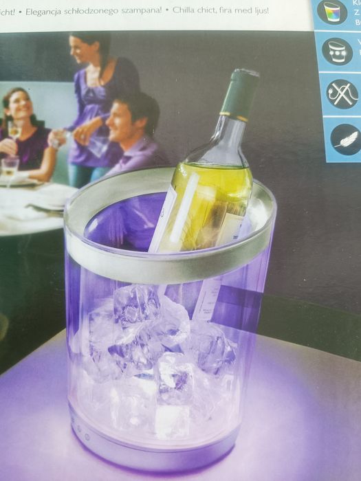 Balde de gelo com luzes