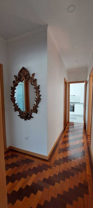 Arrenda-se - Moradia t2 Arcozelo praias