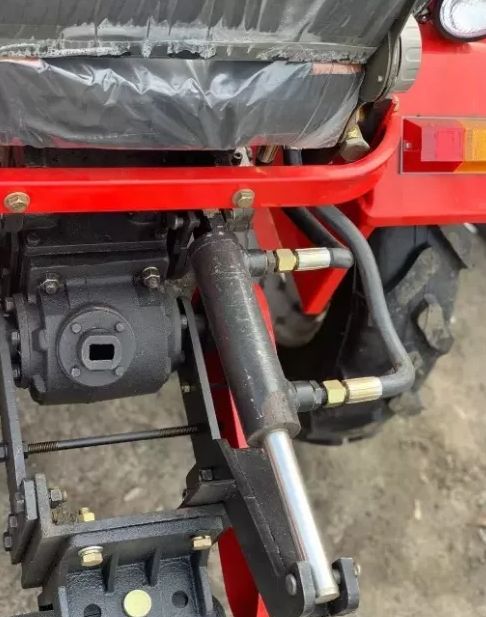 Минитрактор Булат 160 + фреза+плуг+генератор. доставка, трактор