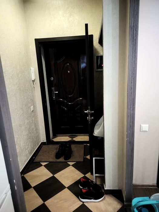 Газовий котел біля лісу