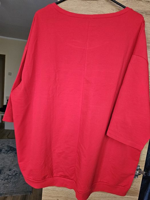 Czerwona Bluza megi